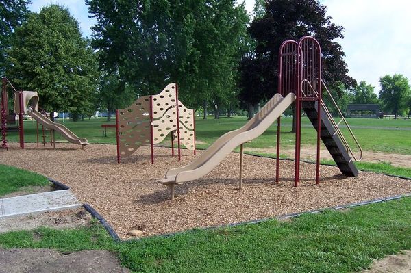 Urbana Playgrounds